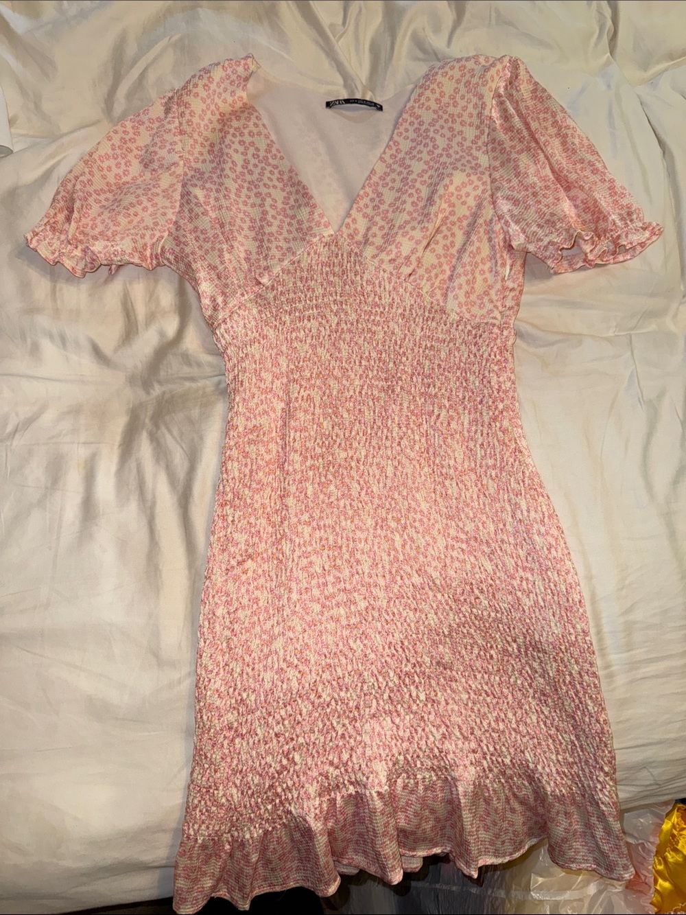Zara Pink Floral Smocked V-Neck Mini Dress with Puff Sleeves. Stretch skinny fit